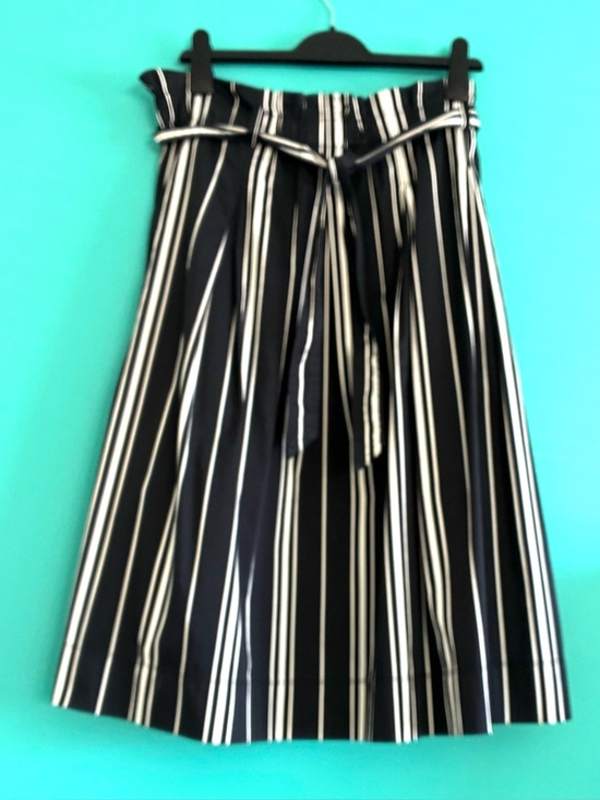 H&M Black&White Striped Skirts - Picture 2 of 13